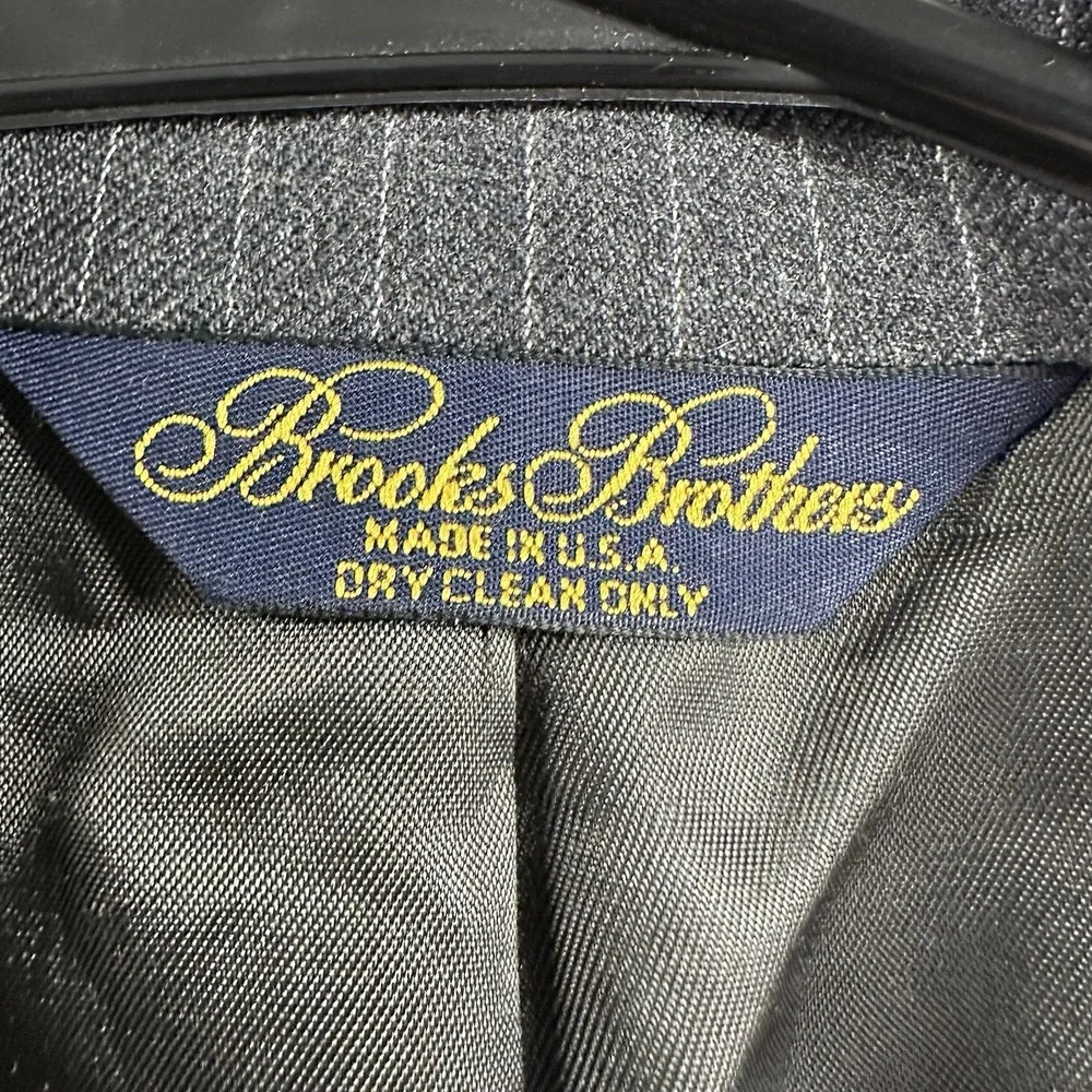 VINTAGE Brooks Brothers Pin‎ Stripe Blazer Jacket Gray Made in USA Medium